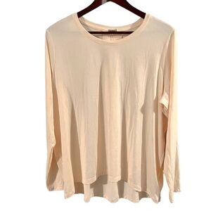 NWOT Athleta Relax Fit Long Sleeve Top Size L